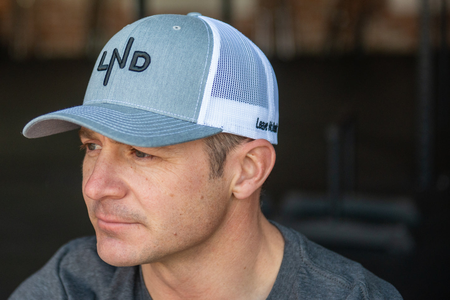 LND Trucker - Gray/White