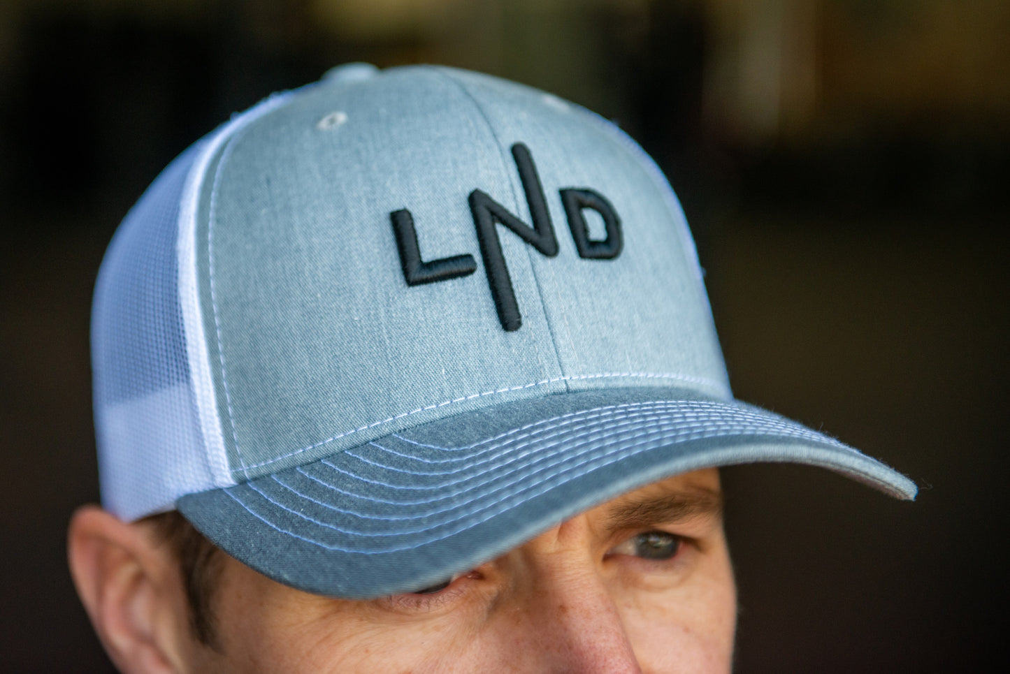 LND Trucker - Gray/White